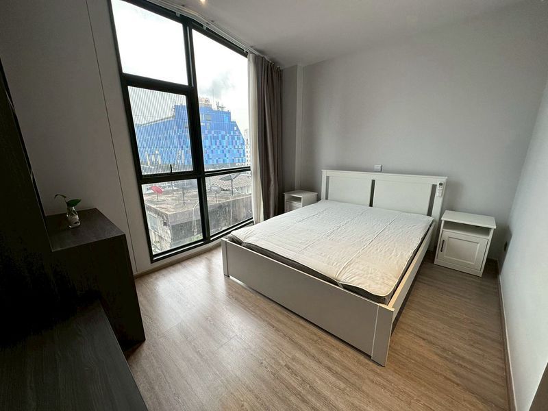 ริทึ่ม เอกมัย - Image 4