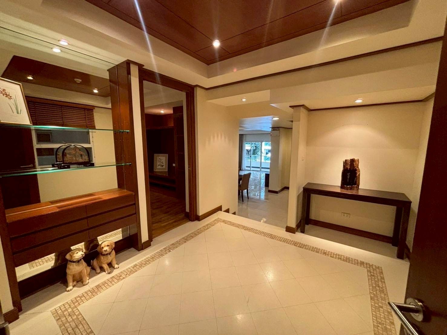 Sathorn Seven Residence - Image 3