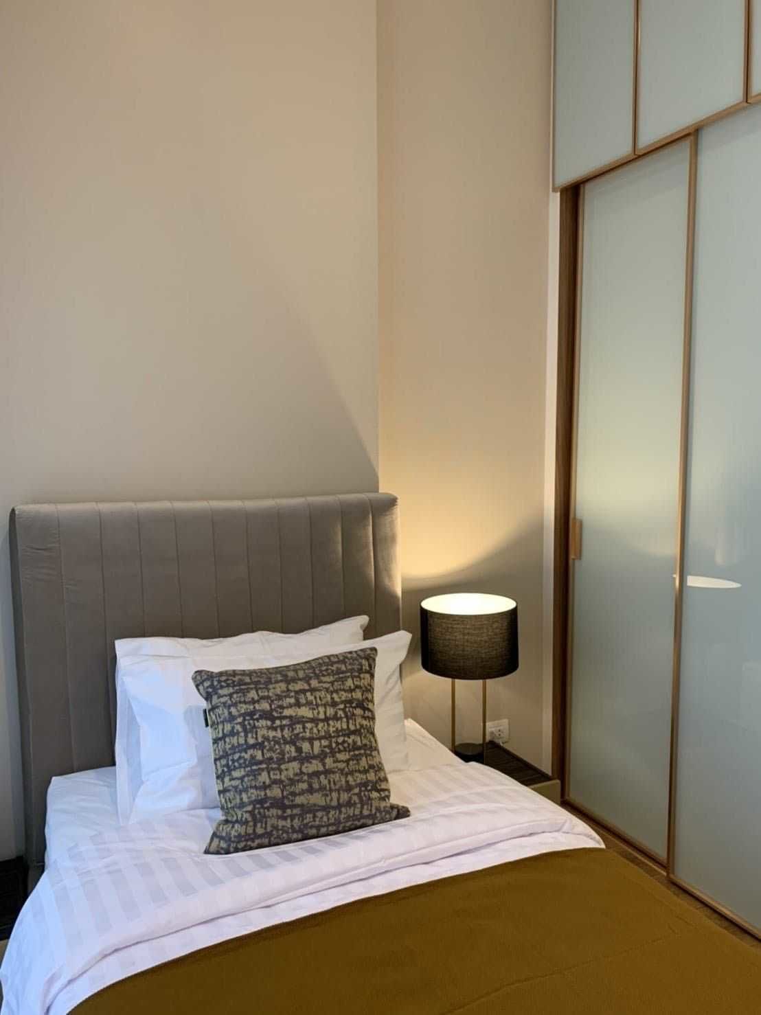 Noble BE 33 - Image 12