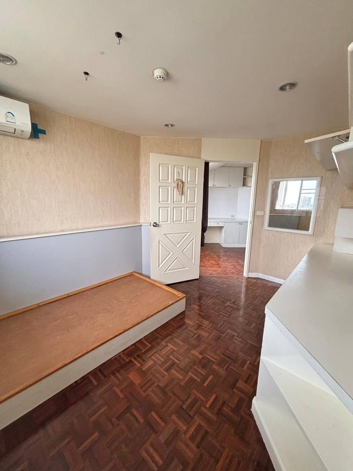 Tai Ping Towers - Image 7