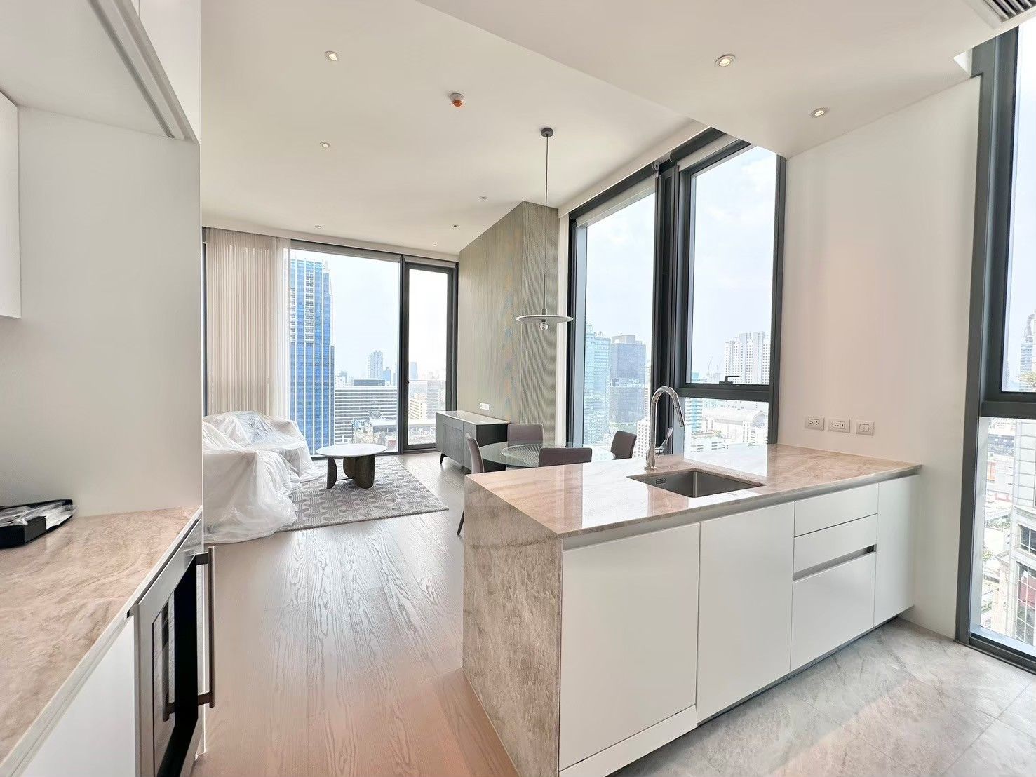 1 卧室 公寓 出租 在  - Image 19