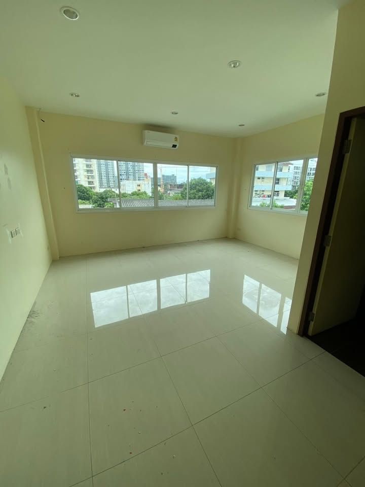 uploads/3efcf3ff-14c0-49cd-a97d-c18a86e0c28f/6f32795c-0427-4c13-9b2a-c4a1c99a06be