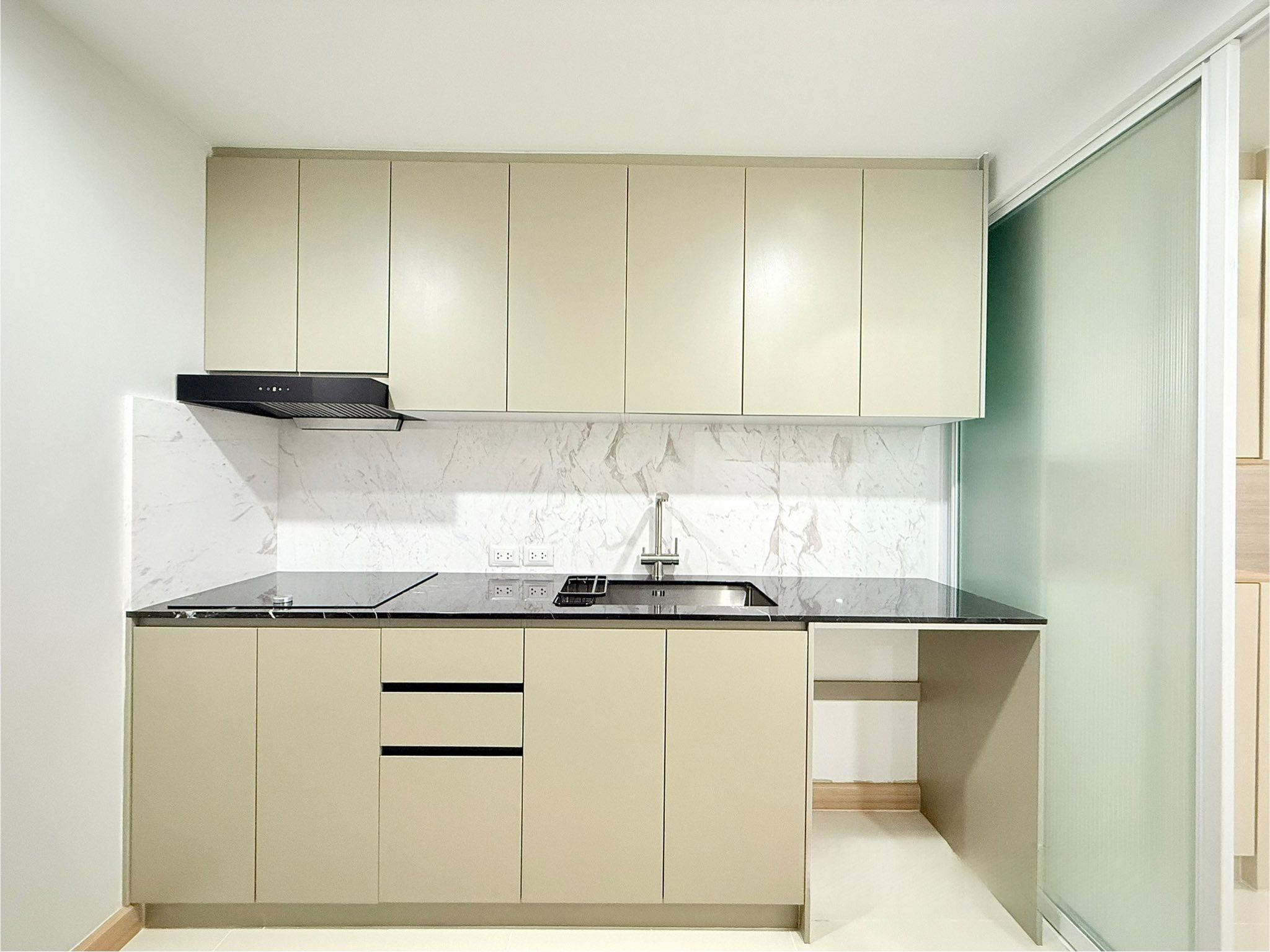 1 卧室 公寓 出售 在  - Image 11