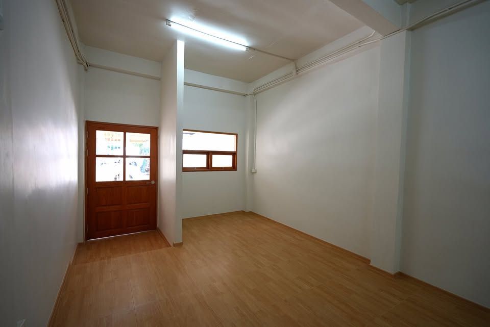 5 ห้องนอน ทาวน์เฮาส์ สำหรับขาย ใน คลองต้นไทร, คลองสาน, กรุงเทพมหานคร - Image 5