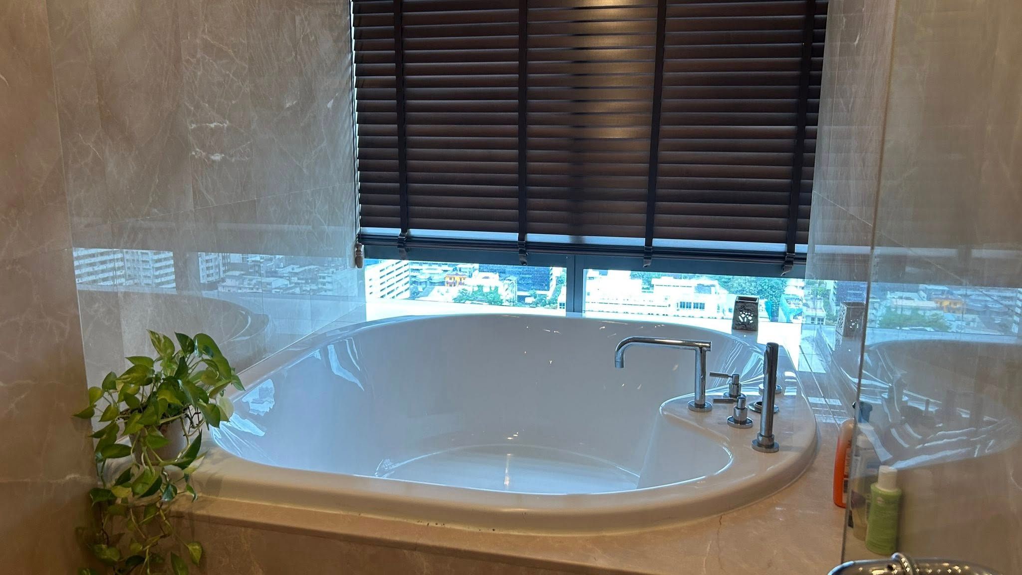 uploads/3efcf3ff-14c0-49cd-a97d-c18a86e0c28f/71a3d863-f483-45fd-9fc9-41a558dd0cba