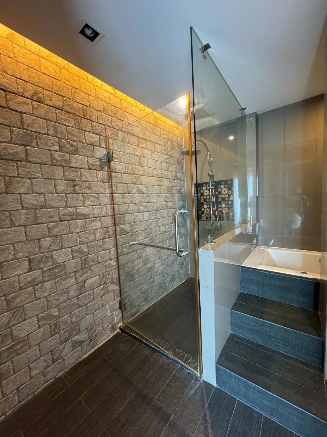 uploads/3efcf3ff-14c0-49cd-a97d-c18a86e0c28f/73193ea7-578b-4c60-99b6-6ada672935bb