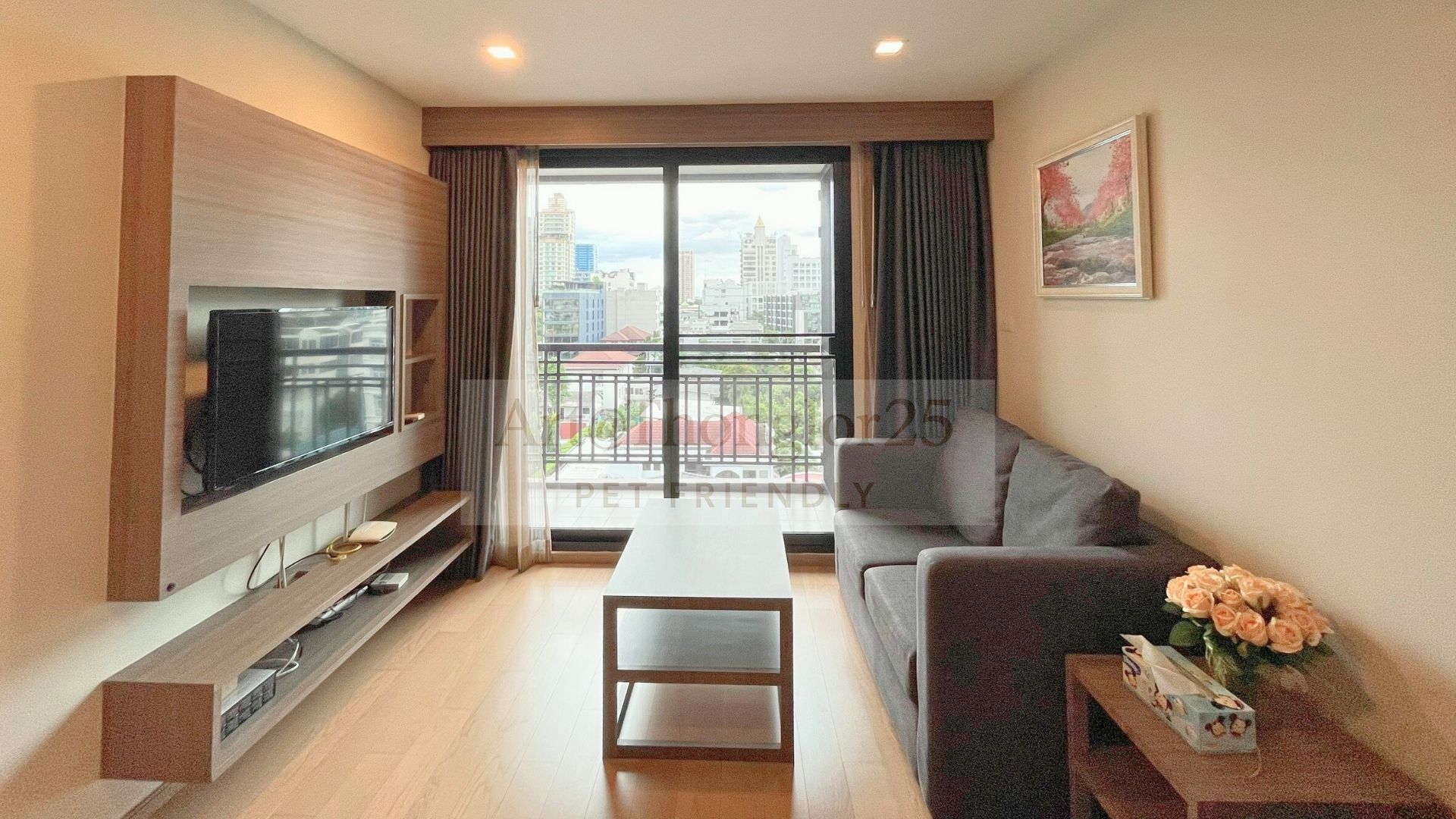 อาร์ท แอท ทองหล่อ 25 - Image 1