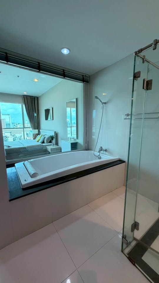 The Address Chidlom - Image 5