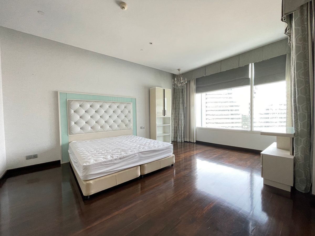 3 卧室 公寓 出租 在  - Image 11