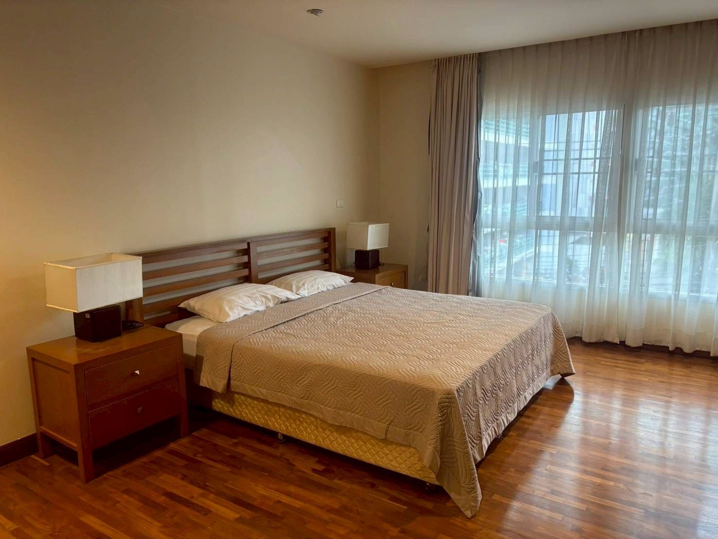 Sathorn Seven Residence - Image 8