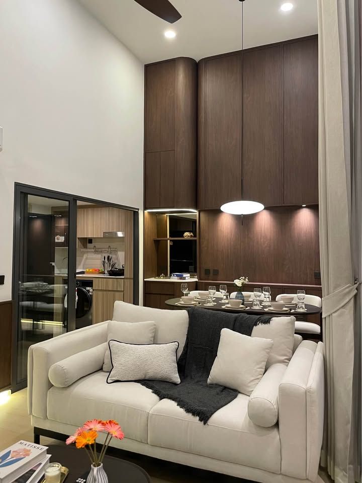 Life Rama 4 - Asoke - Image 2