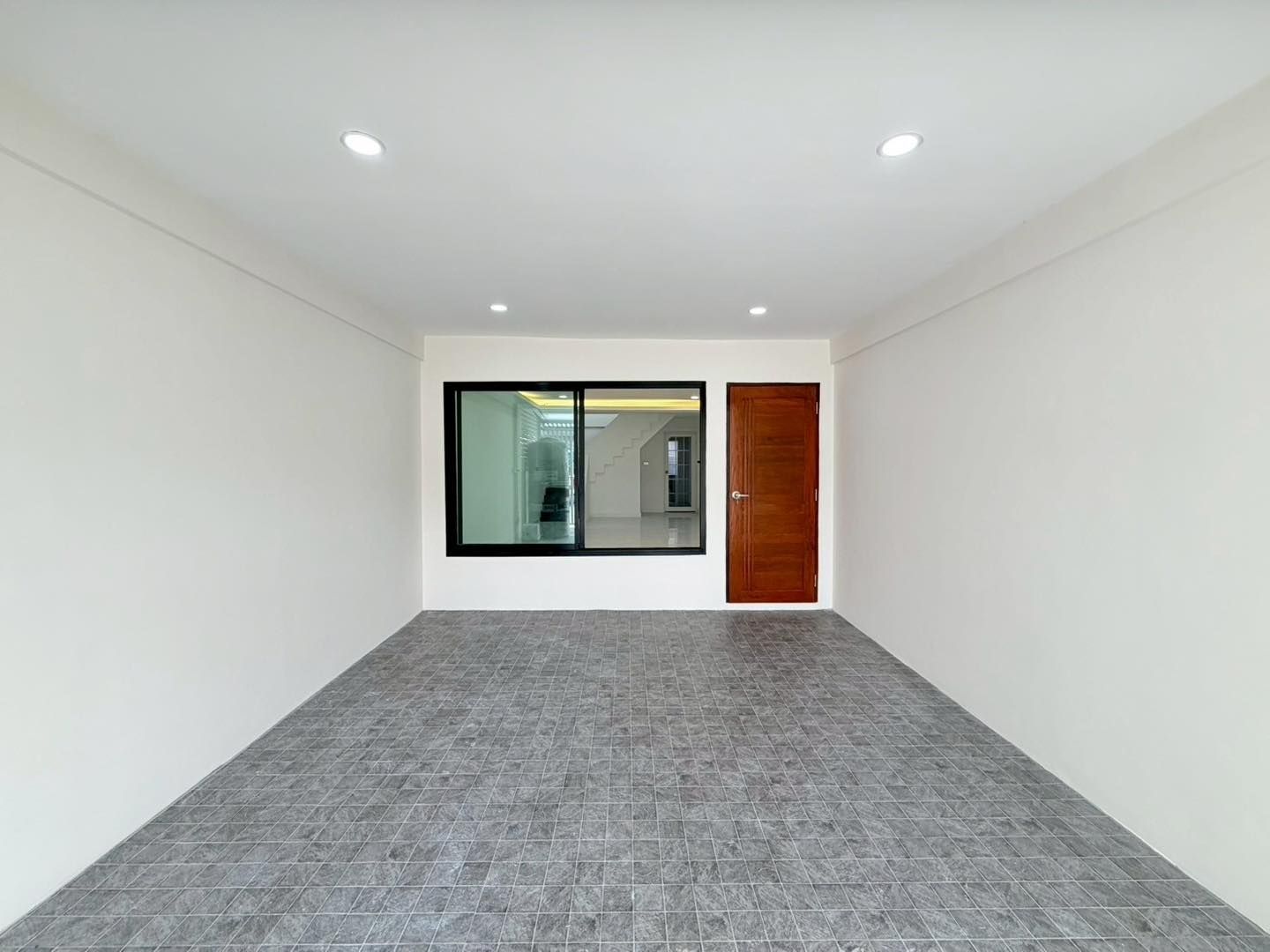 2 ห้องนอน ทาวน์เฮาส์ สำหรับขาย ใน ลาดพร้าว, ลาดพร้าว, กรุงเทพมหานคร - Image 3