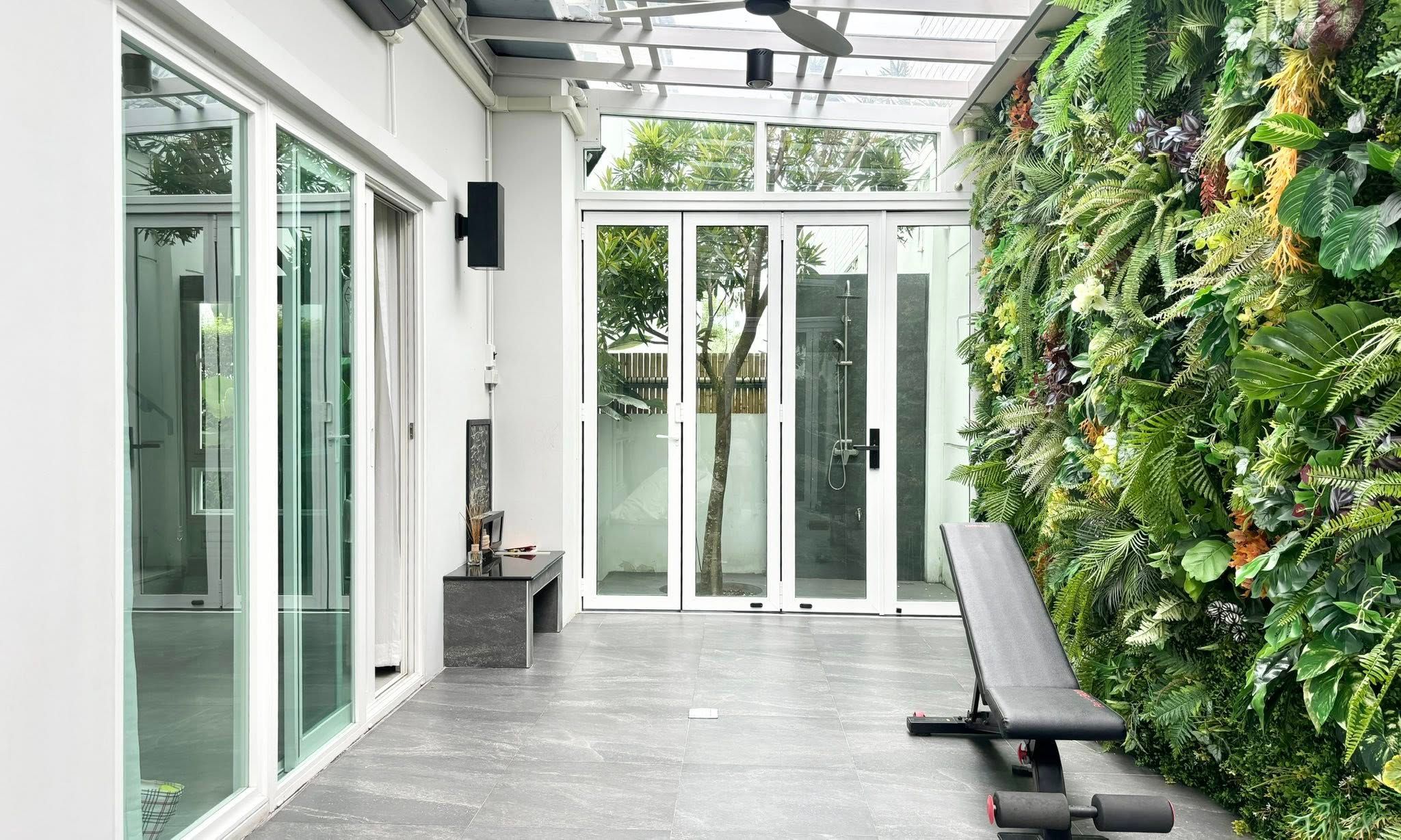 Mantana Bangna-Wongwaen - Image 4