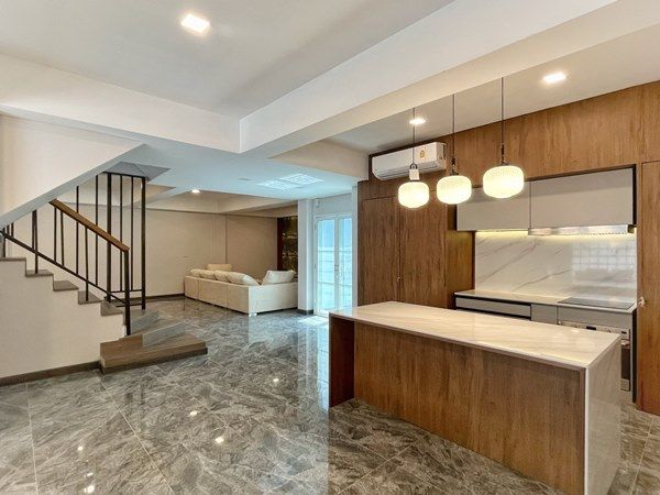 uploads/3efcf3ff-14c0-49cd-a97d-c18a86e0c28f/77771dda-0dbd-4d40-bcb4-a0a444ff7a6a