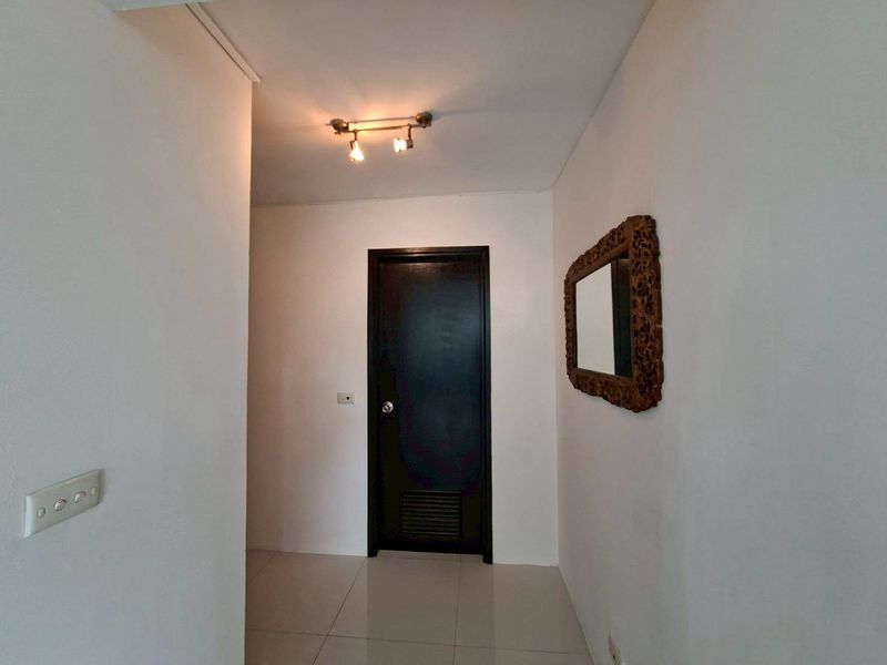 2 卧室 公寓 出售 在  - Image 7