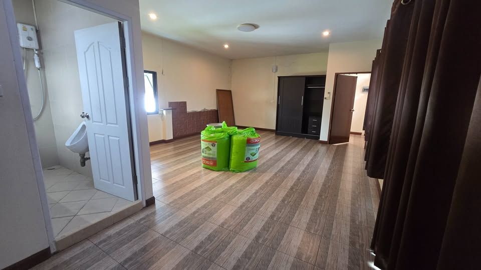 4 ห้องนอน ทาวน์เฮาส์ สำหรับเช่า ใน ห้วยขวาง, ห้วยขวาง, กรุงเทพมหานคร - Image 12