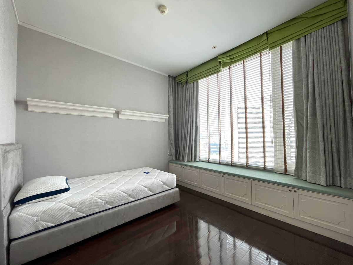 3 卧室 公寓 出租 在  - Image 9