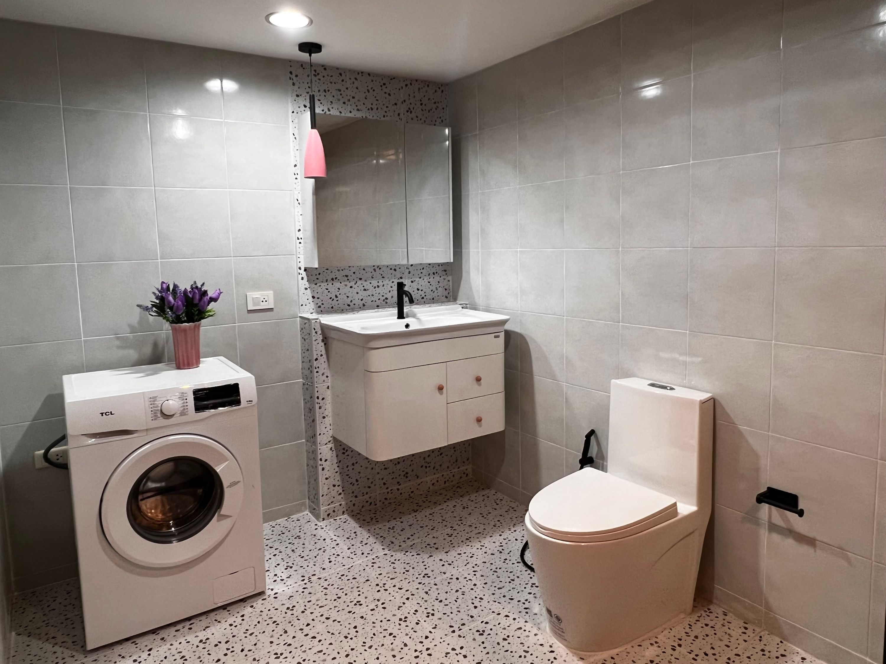 สเตท ทาวเวอร์ - Image 15