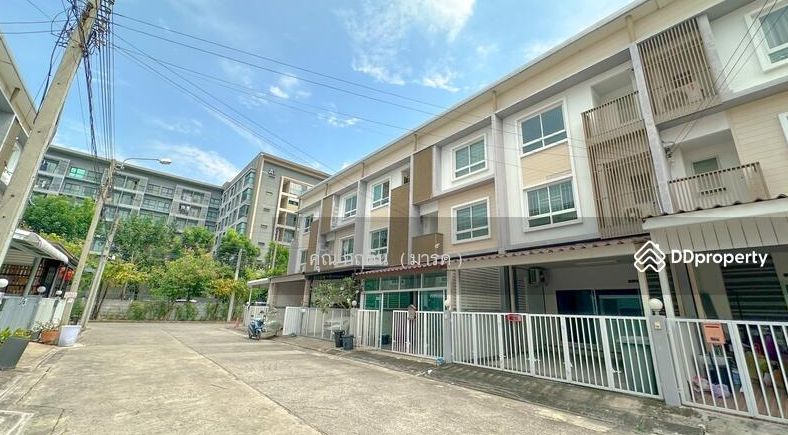 4 ห้องนอน ทาวน์เฮาส์ สำหรับขาย ใน บางนา, บางนา, กรุงเทพมหานคร - Image 2