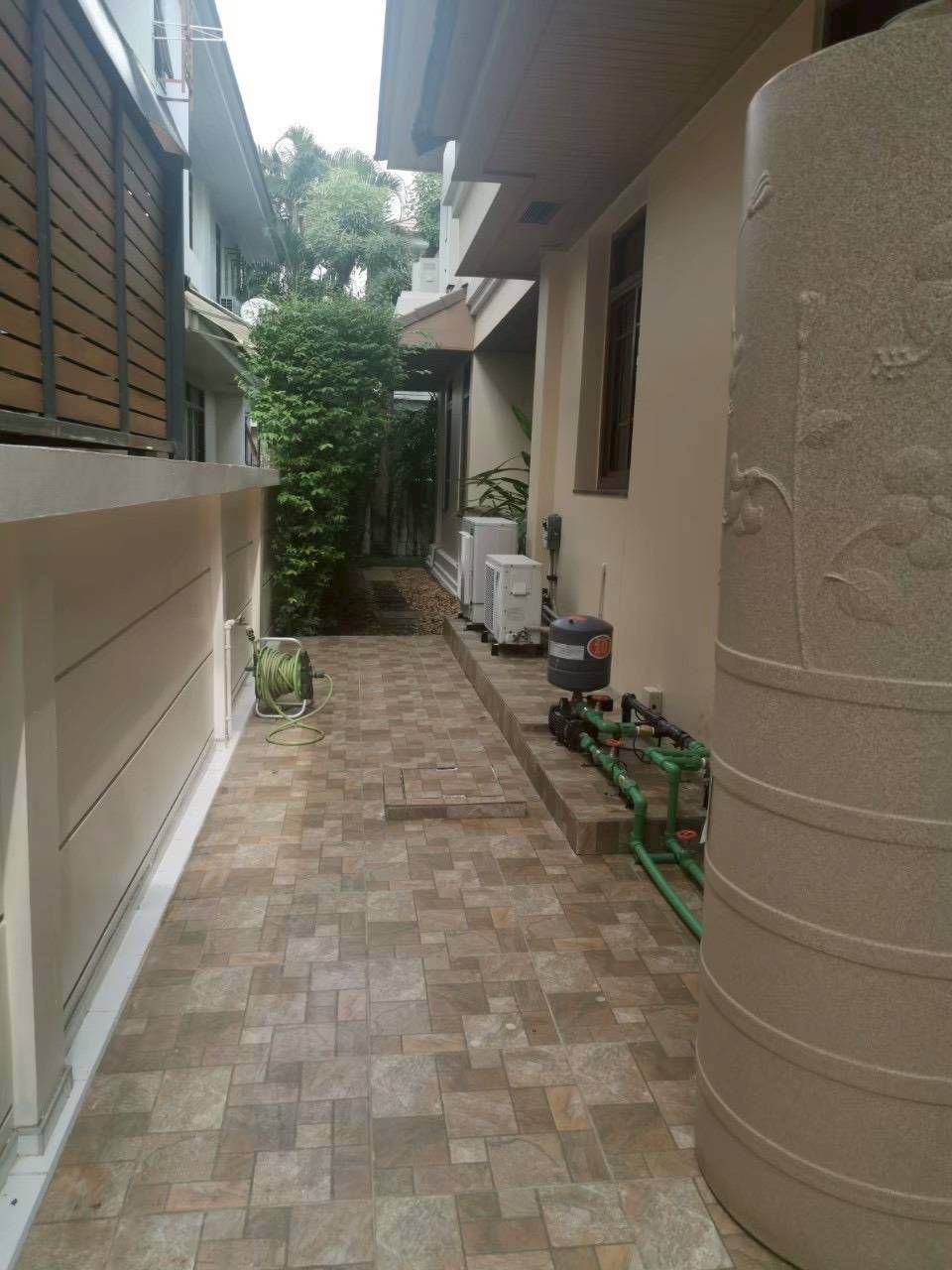 Narasiri Phatthanakan-Srinakarin - Image 8