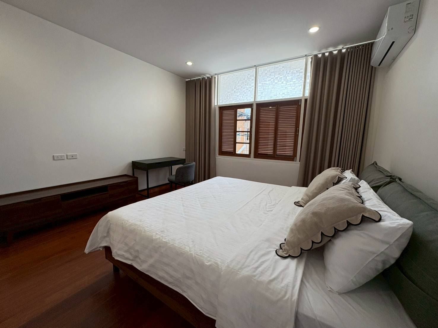 uploads/3efcf3ff-14c0-49cd-a97d-c18a86e0c28f/7ef19802-828d-4278-aaab-d8d95c18f36a