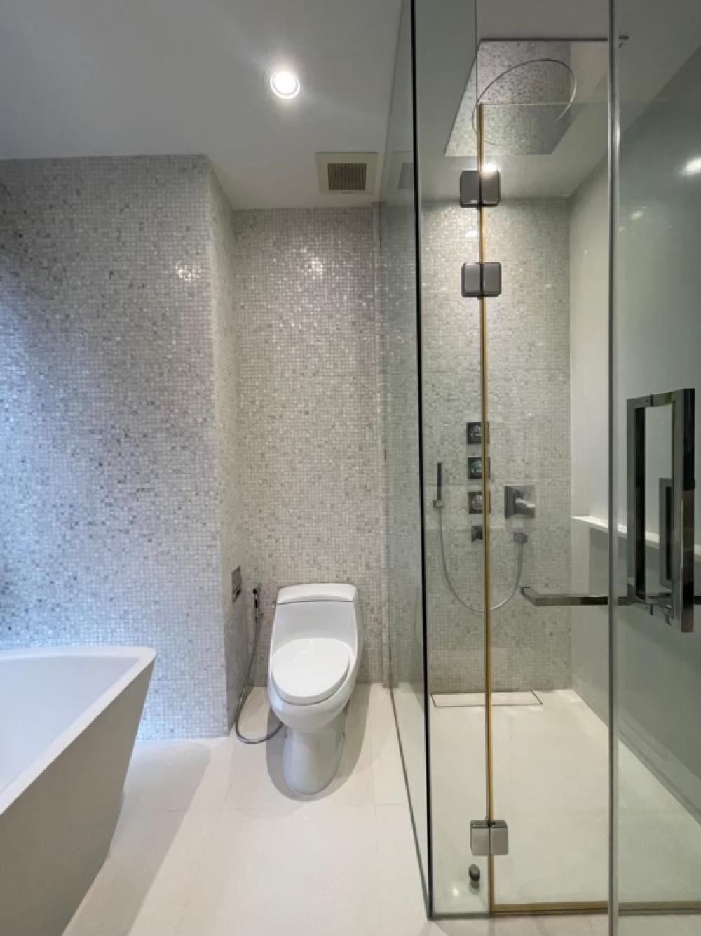 uploads/3efcf3ff-14c0-49cd-a97d-c18a86e0c28f/805f794b-1d91-4e3d-870a-6a15120b1a4d