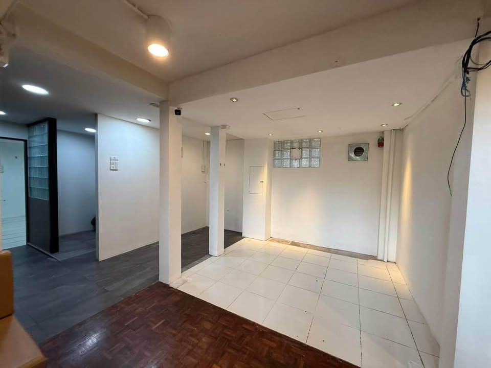  建筑物 出租 在  - Image 15