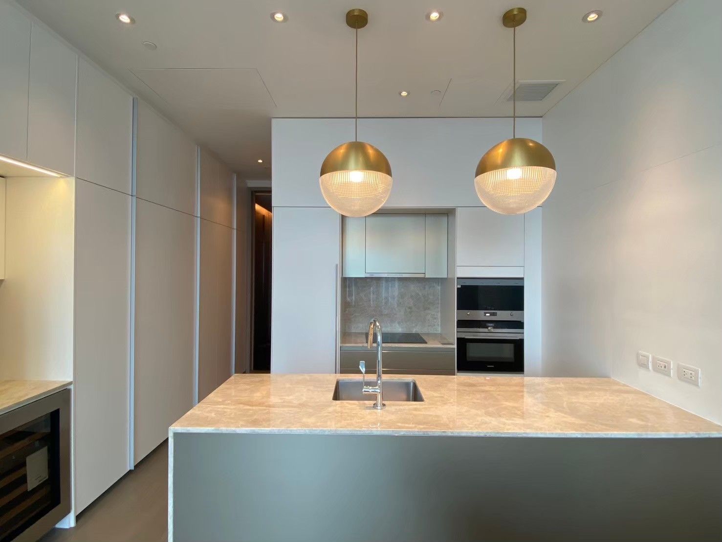 uploads/3efcf3ff-14c0-49cd-a97d-c18a86e0c28f/81fa5567-d702-407f-84e1-8e28d46344fa