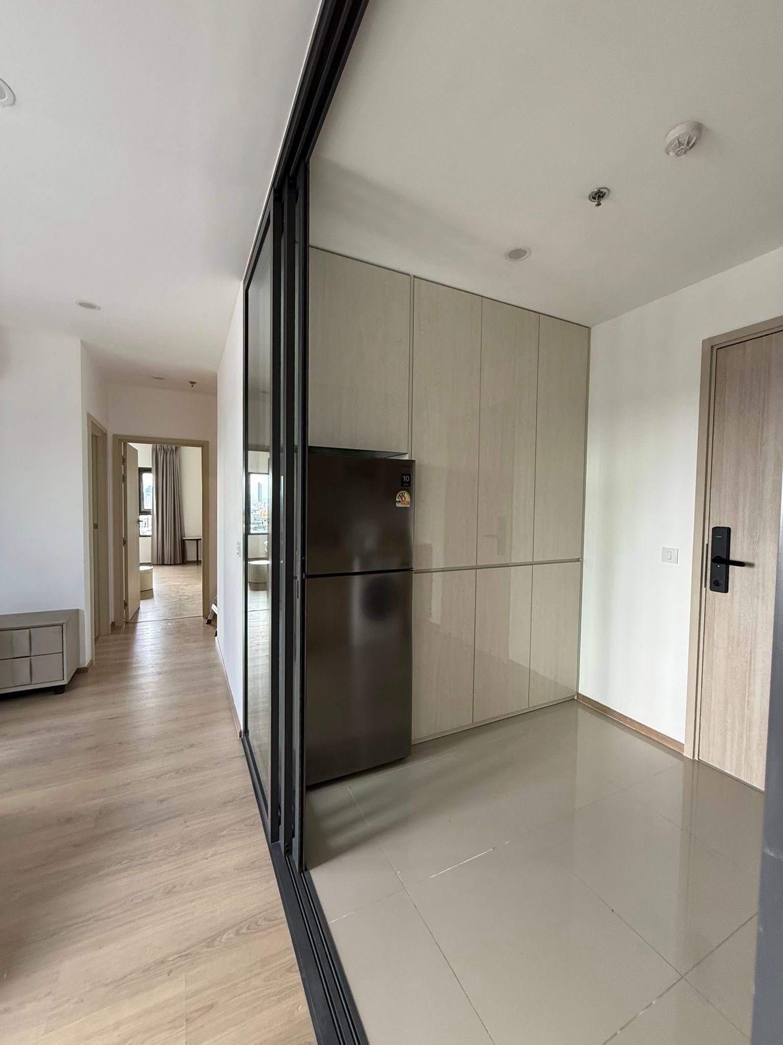 Life Rama 4 - Asoke - Image 6