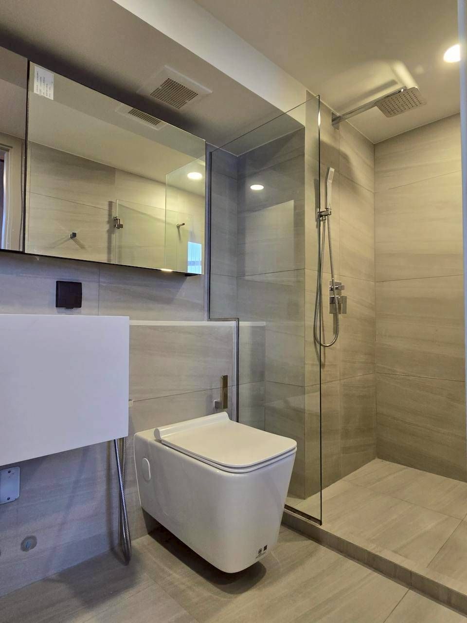 2 卧室 公寓 出售 在  - Image 12