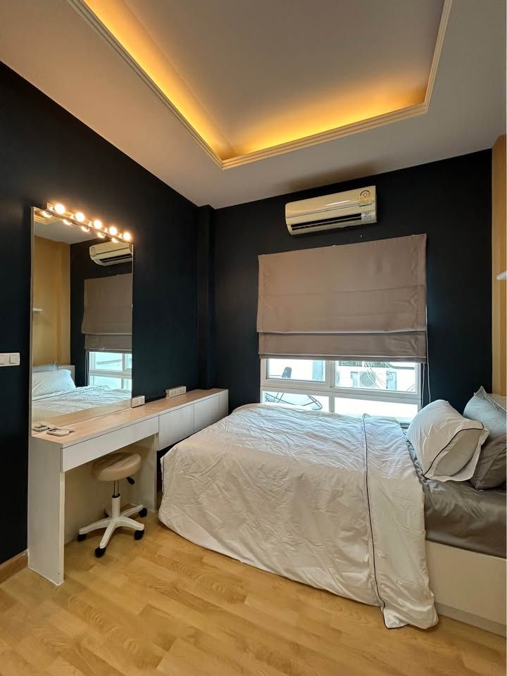 3 卧室 联排别墅 出租 在  - Image 8