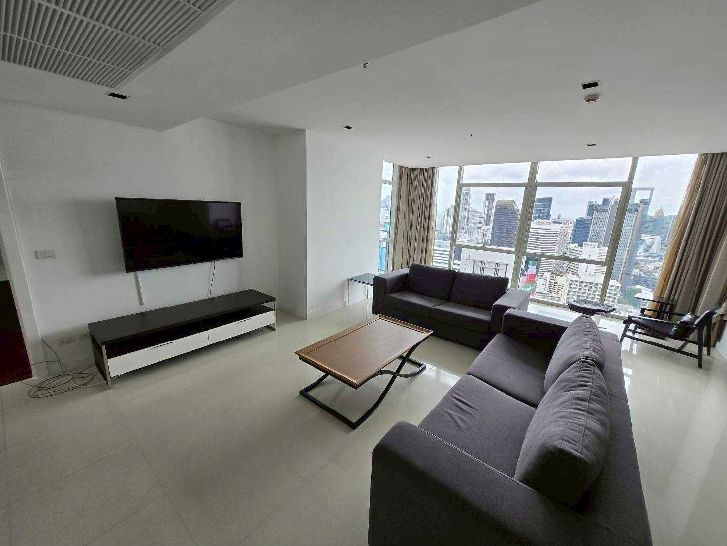 แอทธินี เรสซิเด้นซ์ - Image 1