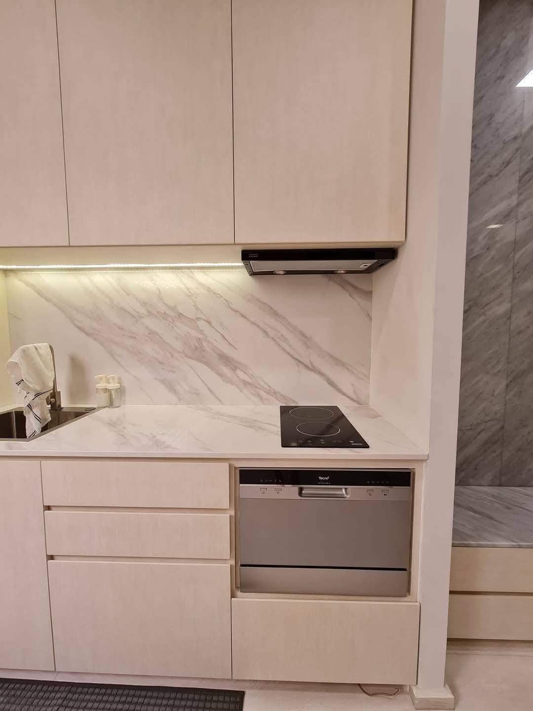 uploads/3efcf3ff-14c0-49cd-a97d-c18a86e0c28f/85fe14f0-63e5-4f67-a476-6083ababd7c8