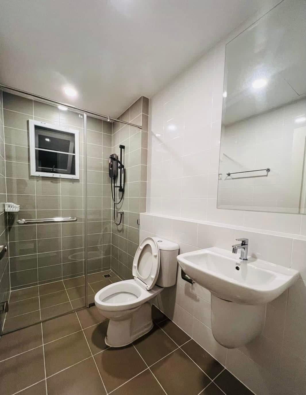 4 卧室 独立房屋 出租 在  - Image 18