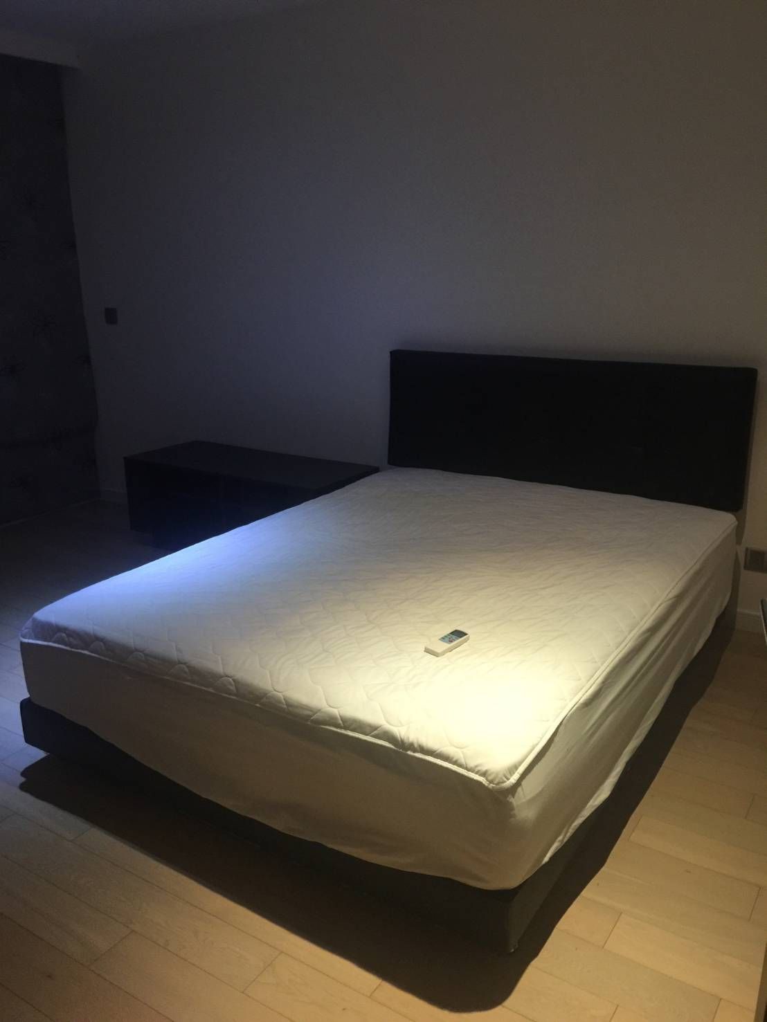 3 卧室 公寓 出租 在  - Image 27