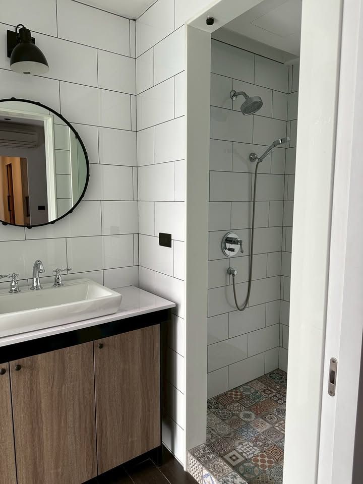 Penthouse Condominium 3 - Image 8