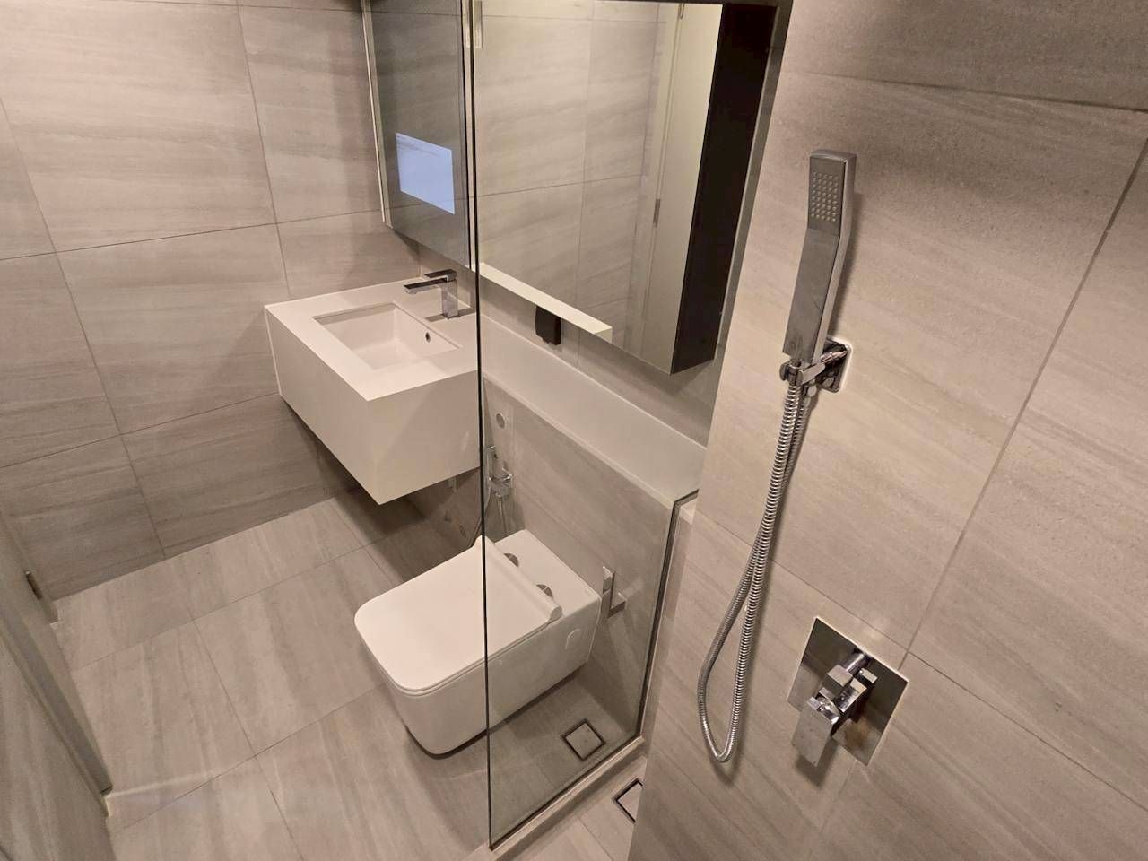 2 卧室 公寓 出售 在  - Image 14