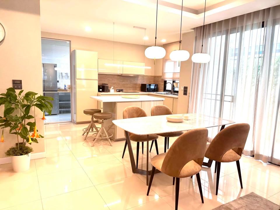 uploads/3efcf3ff-14c0-49cd-a97d-c18a86e0c28f/8def89ee-289b-40ad-803f-812fc1595363