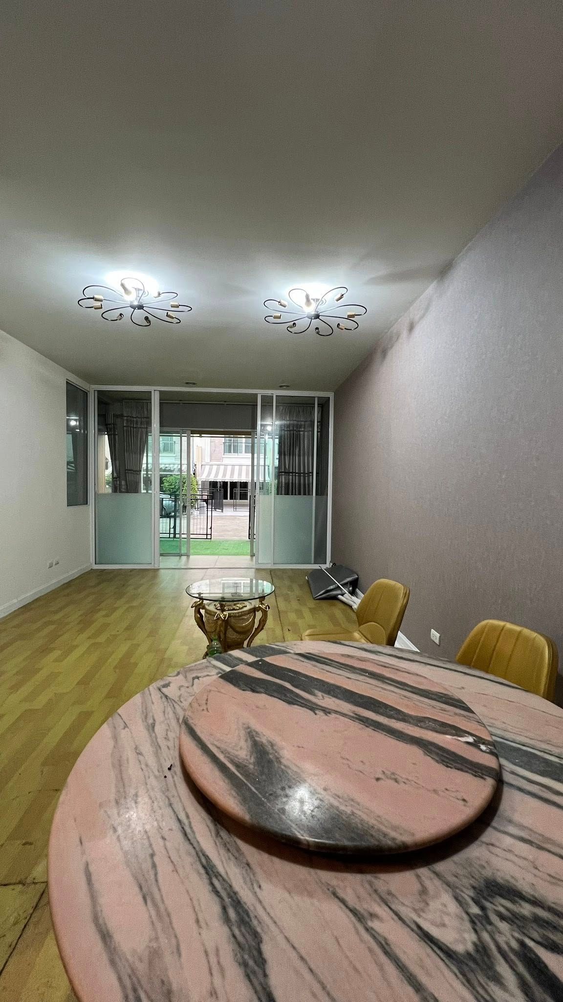 3 ห้องนอน ทาวน์เฮาส์ สำหรับขาย ใน หนองบอน, ประเวศ, กรุงเทพมหานคร - Image 2