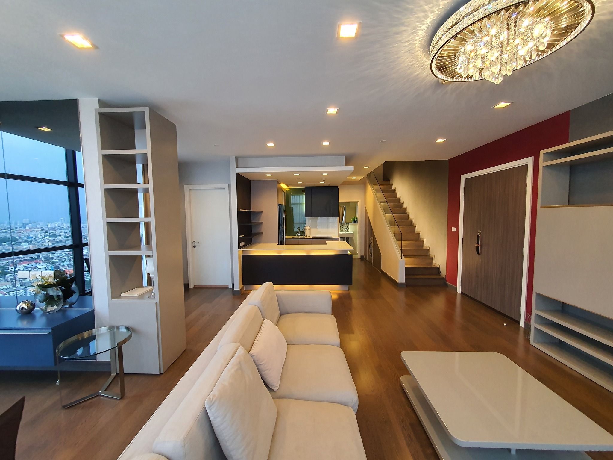 เออร์บาโน่ แอบโซลูท สาทร-ตากสิน - Image 4