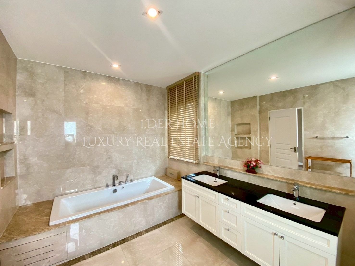 uploads/3efcf3ff-14c0-49cd-a97d-c18a86e0c28f/90cfeeb0-d736-4a3d-b0ed-0171f598ba9b