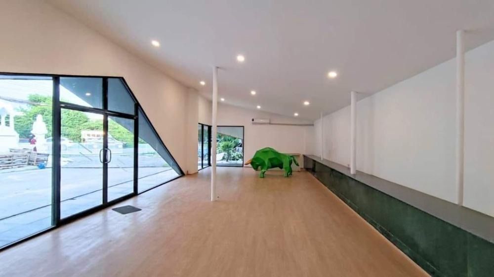  Building For Rent in Nong Bon, Prawet, Bangkok - Image 3