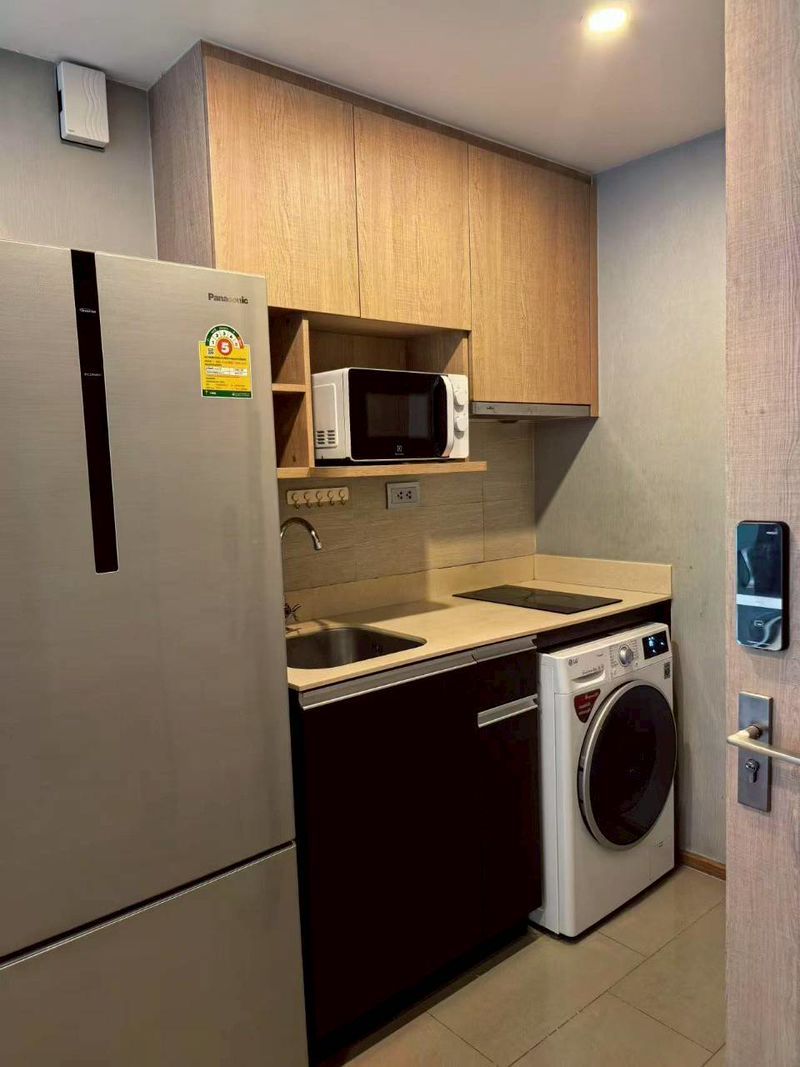 1 卧室 公寓 出租 在  - Image 5