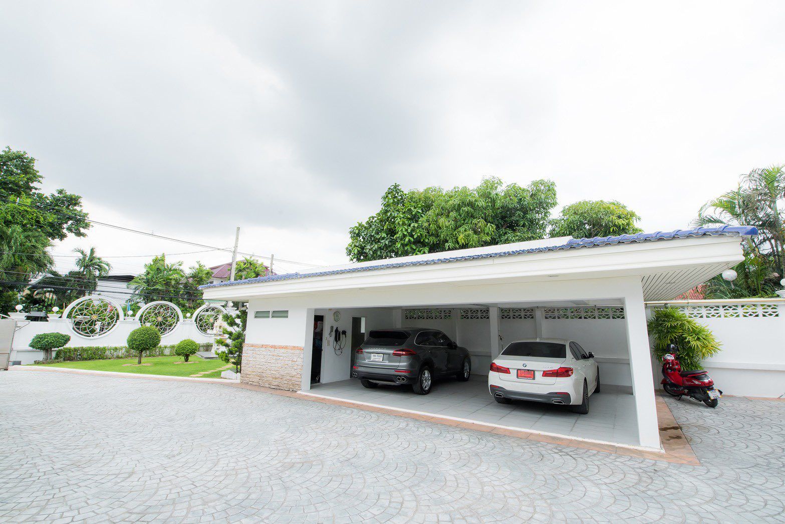 uploads/3efcf3ff-14c0-49cd-a97d-c18a86e0c28f/94874fb4-0193-4516-9461-728dc81a2570