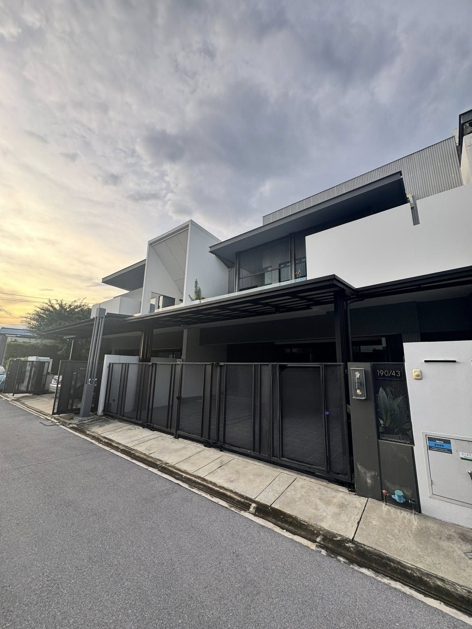 uploads/3efcf3ff-14c0-49cd-a97d-c18a86e0c28f/9646dc80-028b-4c07-9de9-777bba46b8a9