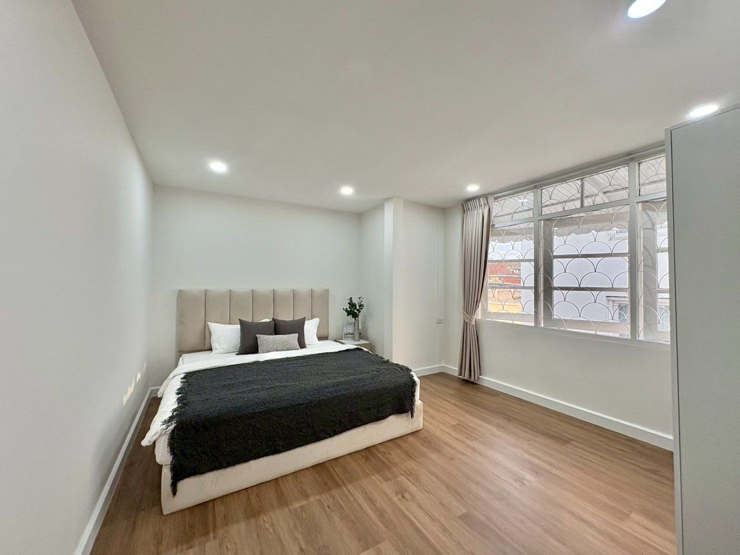 5 卧室 独立房屋 出租 在  - Image 27