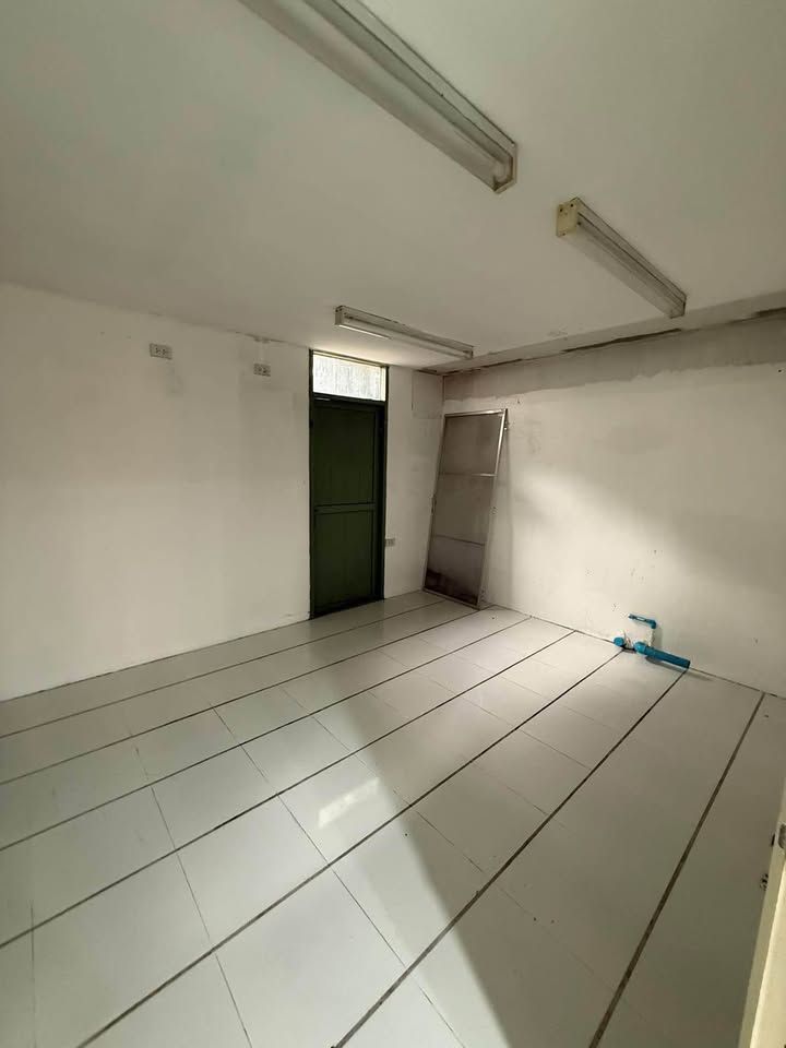  建筑物 出租 在  - Image 12