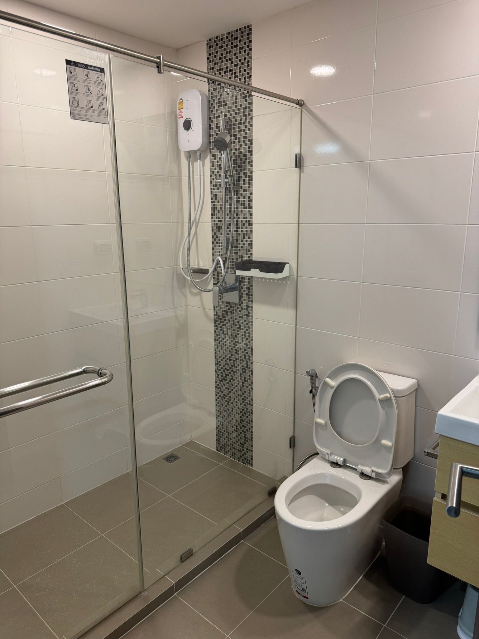 เมโทร ลักซ์ โรสโกลด์ พหลฯ-สุทธิสาร - Image 5