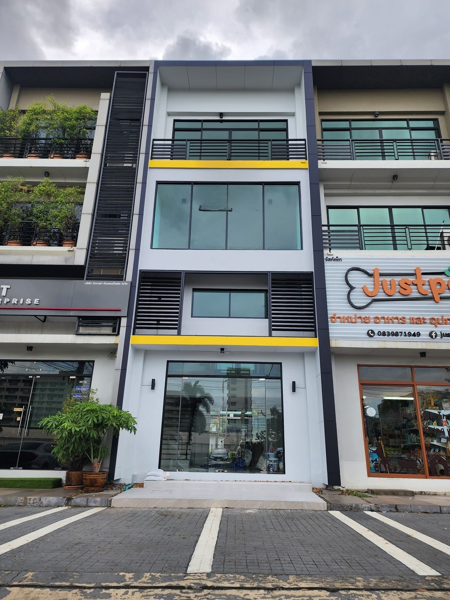 uploads/3efcf3ff-14c0-49cd-a97d-c18a86e0c28f/97ac8443-6d3d-45cc-b402-f249908b7573