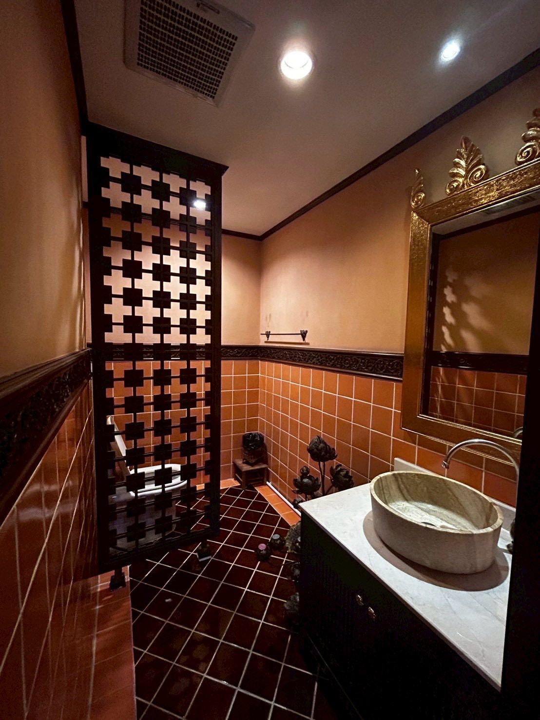 Mantana Srinakarin - Bangna - Image 15